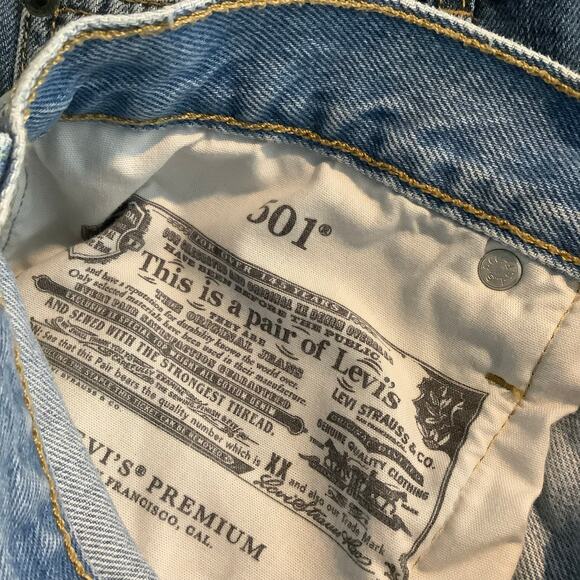 Levi’s 501 High Rise Cutoff Denim Jean Shorts Button Fly 29 - Picture 6 of 8